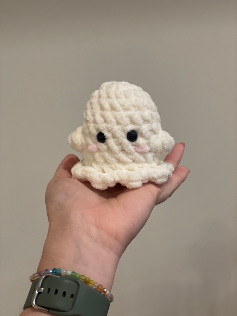 Crochet ghost